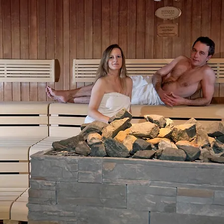 Eberhards Am Wasser Szálloda 4*